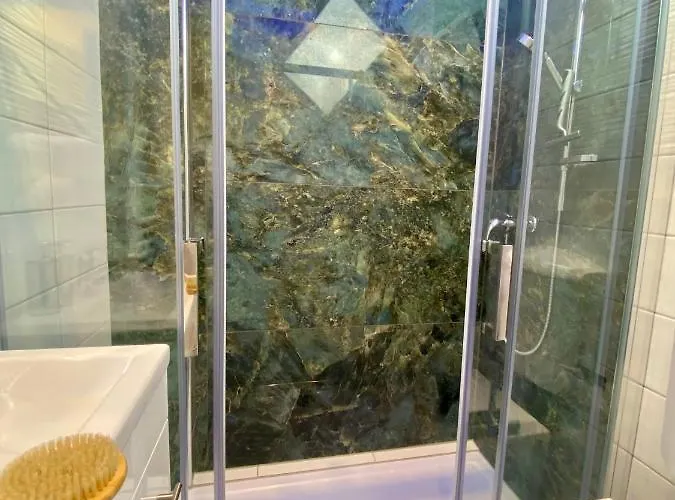 Olivenblatt 4 アパート *